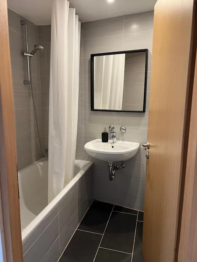 اوغسبورغ Cityapartment Im 33. Stock 0*,